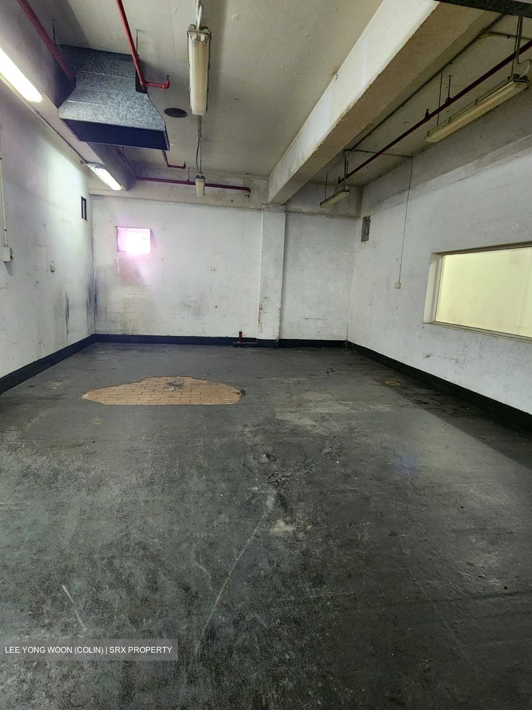 Joo Koon Circle (D22), Warehouse #446376371